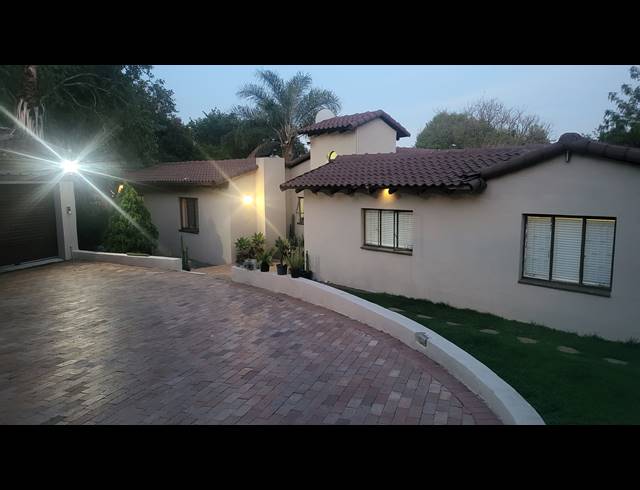 4 BEDROOM HOUSE RENTED IN JUKSKEI PARK